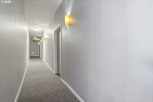 11703 SE Crested Eagle Ln, Happy Valley, OR 97086 - Photo 3