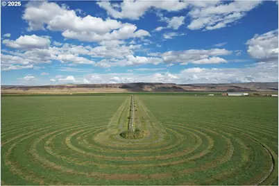 22566 Hwy 140, Adel, OR 97620 - Photo 5