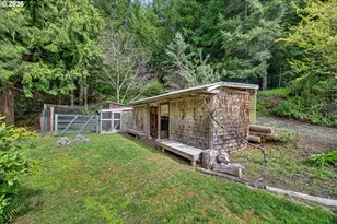 58492 Garden Valley Rd, Coquille, OR 97423 - Photo 41