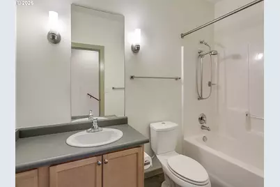 2525 N Killingsworth St #310, Portland, OR 97217 - Photo 15