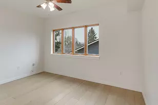 2525 N Killingsworth St, Portland, OR 97217 - Photo 7