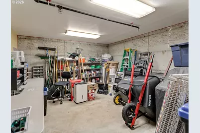 2525 N Killingsworth St #310, Portland, OR 97217 - Photo 23