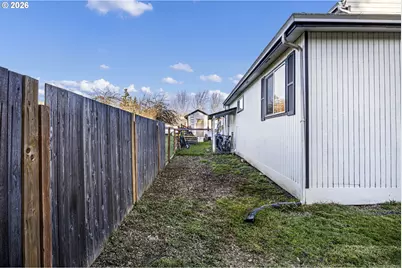 777 Oak St, Oakland, OR 97462 - Photo 35