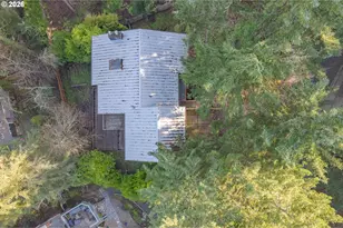 2090 Graham Dr, Eugene, OR 97405 - Photo 31