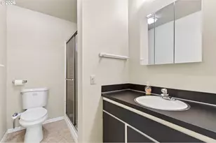 2090 Graham Dr, Eugene, OR 97405 - Photo 25