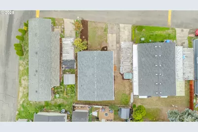 3370 Maple St #44, Hubbard, OR 97032 - Photo 27