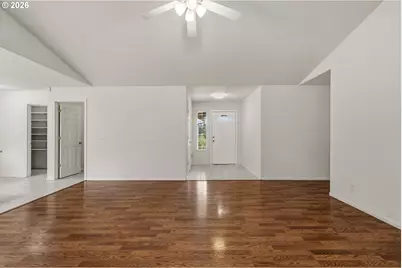 2676 Westlake Ave, Sutherlin, OR 97479 - Photo 7