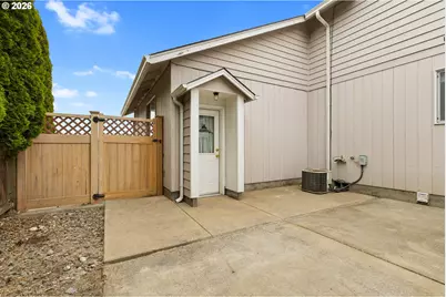 2676 Westlake Ave, Sutherlin, OR 97479 - Photo 47