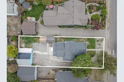 601 S Water St, Silverton, OR 97381 - Photo 3