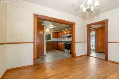 601 S Water St, Silverton, OR 97381 - Photo 19