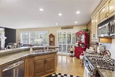 14609 NW Blackthorne Ln, Portland, OR 97229 - Photo 17