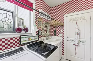 14609 NW Blackthorne Ln, Portland, OR 97229 - Photo 15