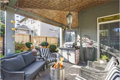 14609 NW Blackthorne Ln, Portland, OR 97229 - Photo 43