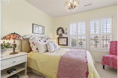 14609 NW Blackthorne Ln, Portland, OR 97229 - Photo 37