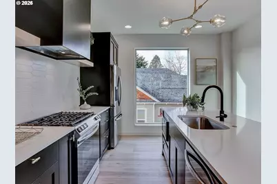 1122 SE Tenino St, Portland, OR 97202 - Photo 7