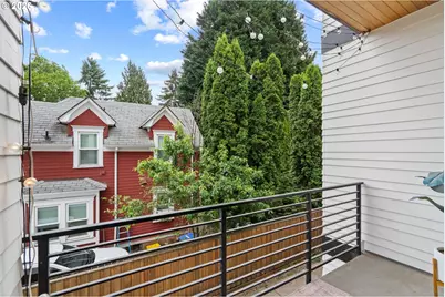 1122 SE Tenino St, Portland, OR 97202 - Photo 25