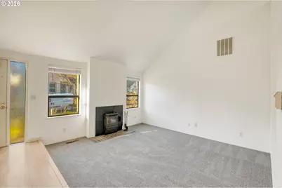 9731 SW London Ct, Portland, OR 97223 - Photo 5