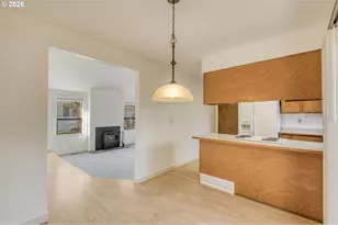 9731 SW London Ct, Portland, OR 97223 - Photo 9