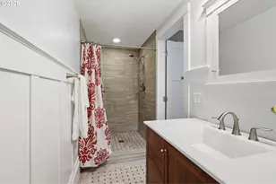 3015 SW Westwood Dr, Portland, OR 97225 - Photo 21