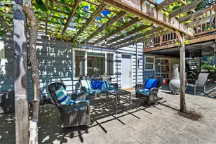 3015 SW Westwood Dr, Portland, OR 97225 - Photo 35