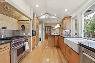 3015 SW Westwood Dr, Portland, OR 97225 - Photo 13