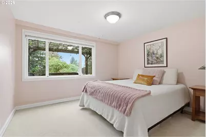 3015 SW Westwood Dr, Portland, OR 97225 - Photo 31