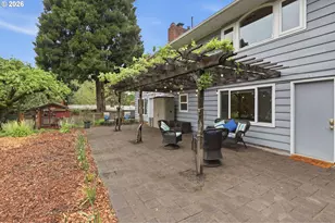 3015 SW Westwood Dr, Portland, OR 97225 - Photo 35