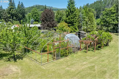 45955 Goodpasture Rd, Vida, OR 97488 - Photo 3