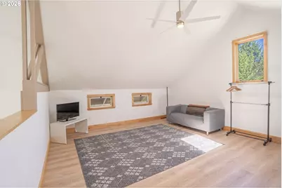 45955 Goodpasture Rd, Vida, OR 97488 - Photo 37
