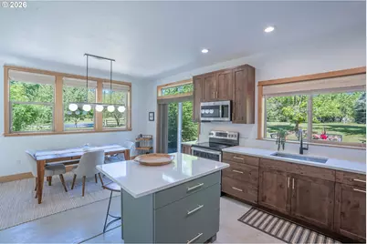 45955 Goodpasture Rd, Vida, OR 97488 - Photo 23