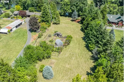 45955 Goodpasture Rd, Vida, OR 97488 - Photo 47