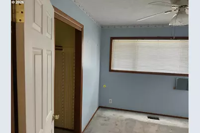 931 SE 5th St, Gresham, OR 97080 - Photo 15