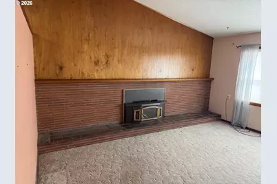 931 SE 5th St, Gresham, OR 97080 - Photo 9