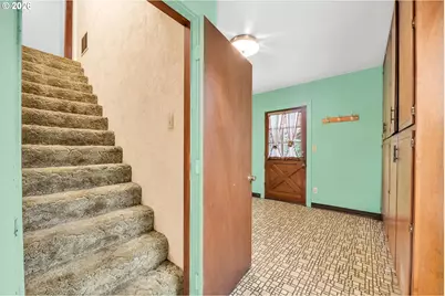 1521 Gilham Rd, Eugene, OR 97401 - Photo 17