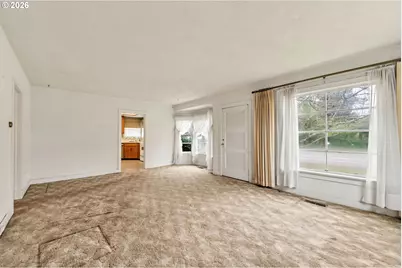 1521 Gilham Rd, Eugene, OR 97401 - Photo 5