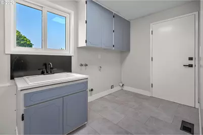 5190 SE Golden Rd, Hillsboro, OR 97123 - Photo 19