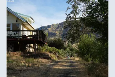 79010 Hat Point Rd, Imnaha, OR 97842 - Photo 29