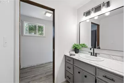 1267 Kenray Loop, Springfield, OR 97477 - Photo 25