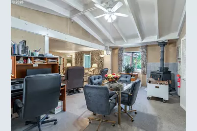 2118 SE 110th Ave, Portland, OR 97216 - Photo 9