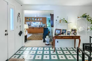 2118 SE 110th Ave, Portland, OR 97216 - Photo 5