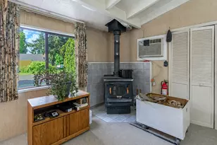 2118 SE 110th Ave, Portland, OR 97216 - Photo 7