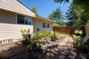 1099 Parkview Dr, Brookings, OR 97415 - Photo 29
