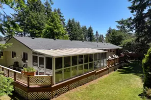 1099 Parkview Dr, Brookings, OR 97415 - Photo 41