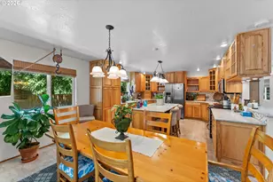 1099 Parkview Dr, Brookings, OR 97415 - Photo 9