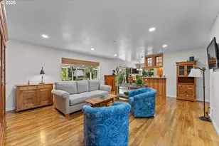 1099 Parkview Dr, Brookings, OR 97415 - Photo 5