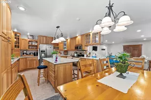 1099 Parkview Dr, Brookings, OR 97415 - Photo 11