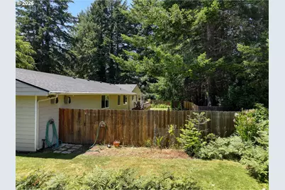 1099 Parkview Dr, Brookings, OR 97415 - Photo 39