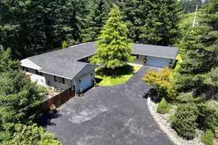 1099 Parkview Dr, Brookings, OR 97415 - Photo 35