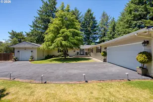 1099 Parkview Dr, Brookings, OR 97415 - Photo 33