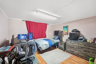 2145 31st St, Springfield, OR 97477 - Photo 23